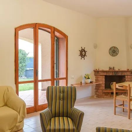 Beautiful Home In Sangineto Lido With Wifi And 4 Bedrooms Vakantiehuis *