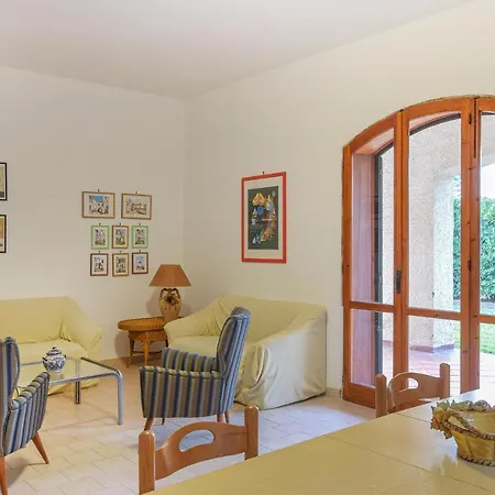 Beautiful Home In Sangineto Lido With Wifi And 4 Bedrooms